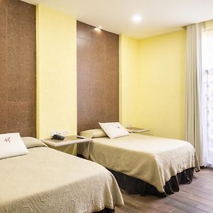 Hotel Fenix